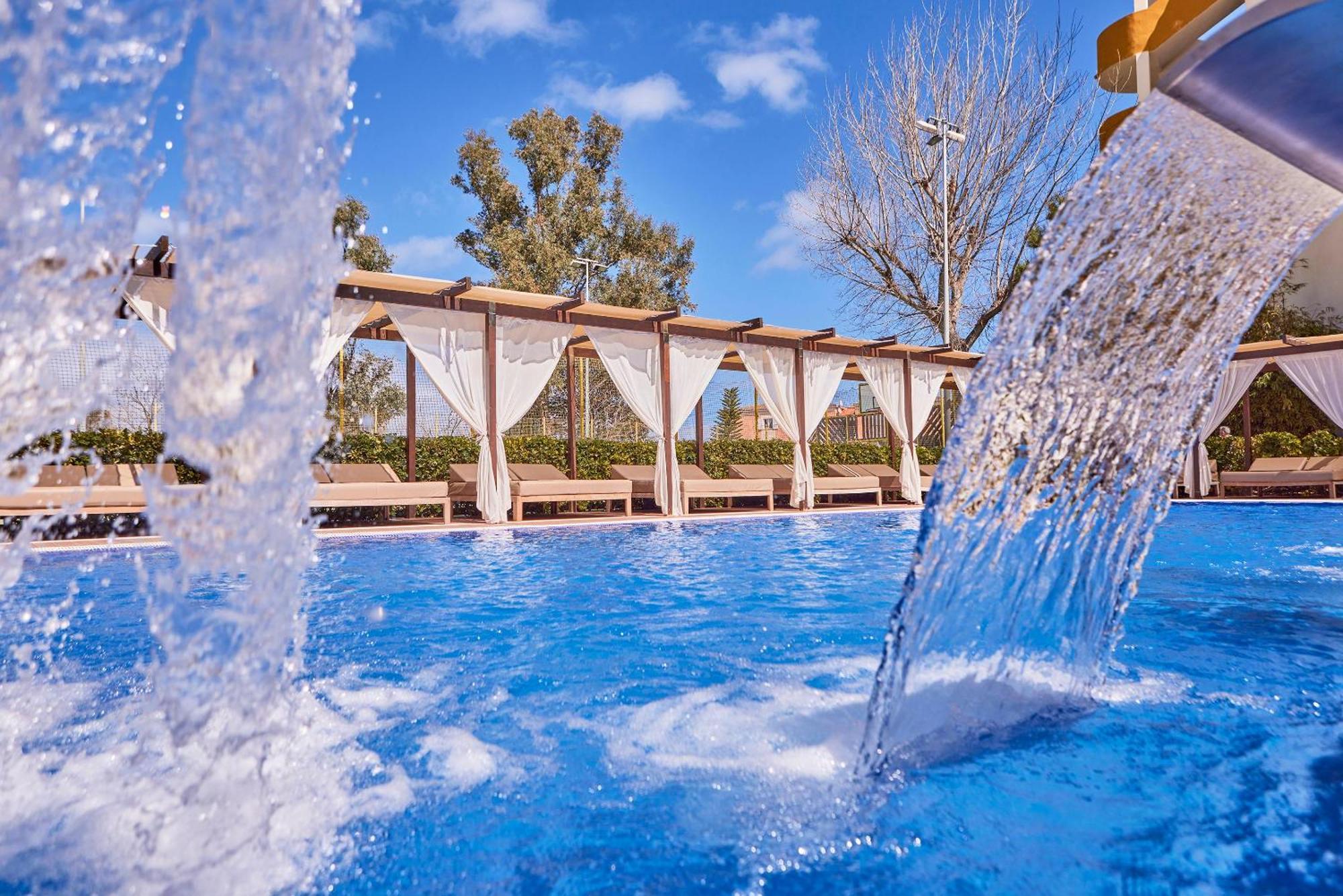 Zafiro Tropic Lejlighedshotel