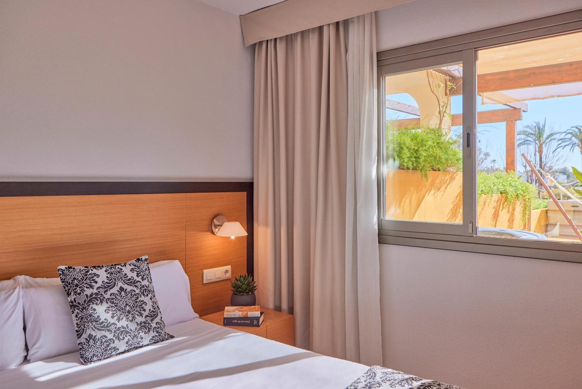 Zafiro Tropic Lejlighedshotel