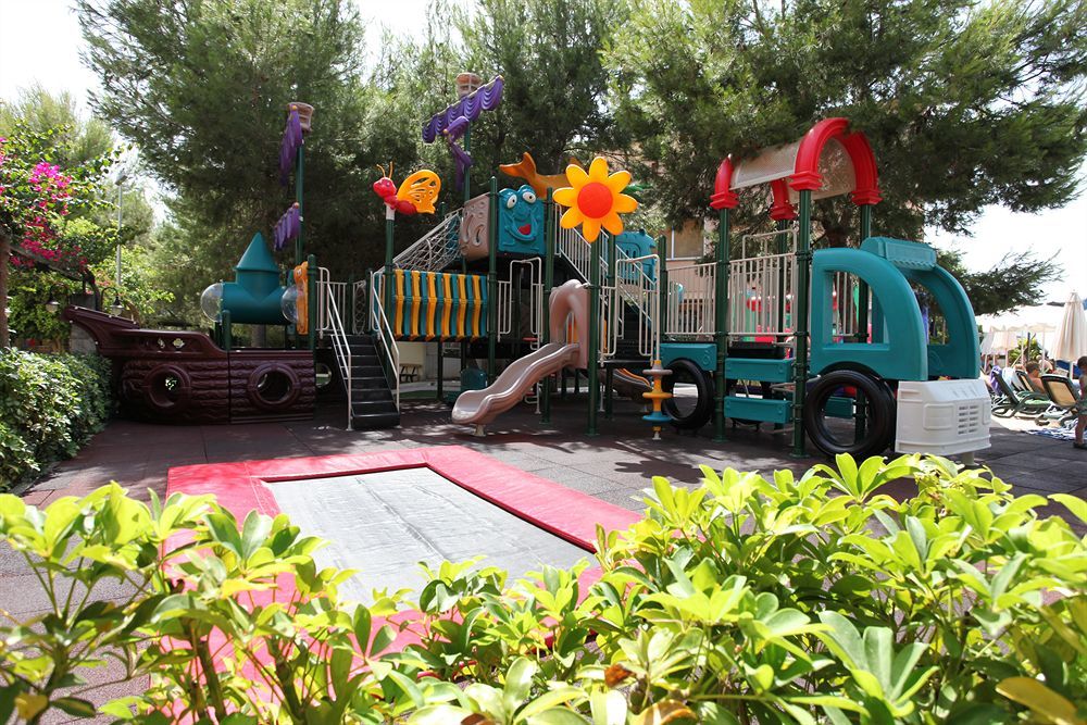 Zafiro Tropic Lejlighedshotel 4*